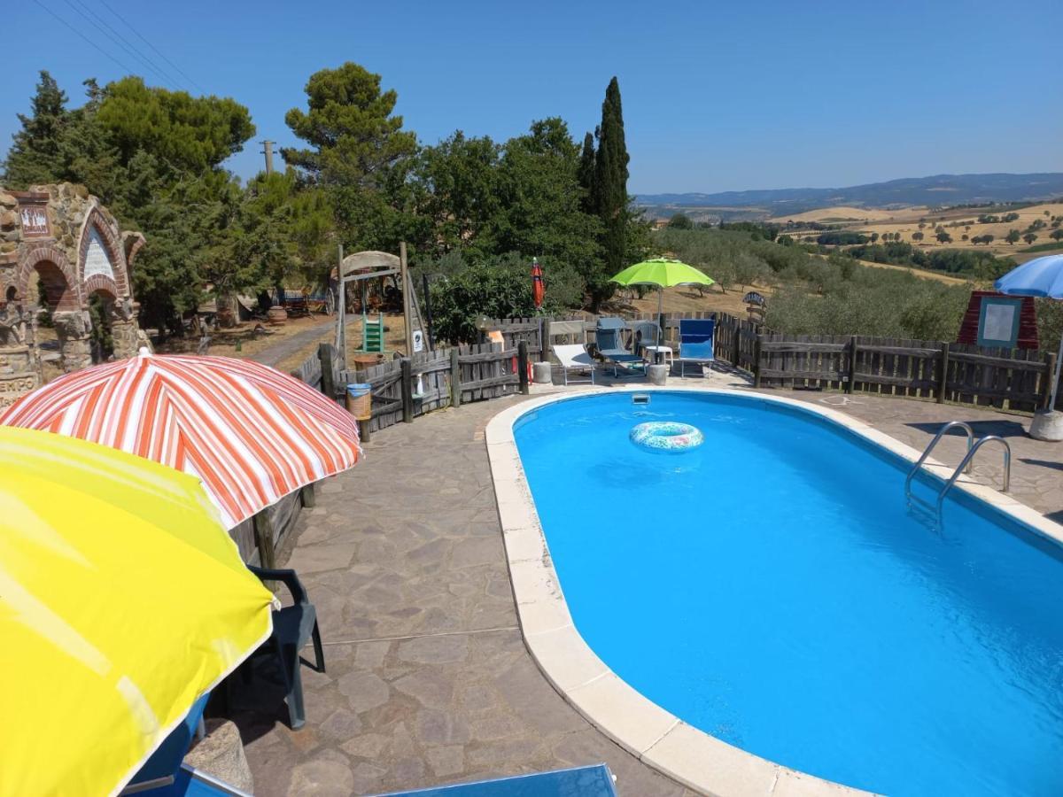 Agriturismo Podere Cherzo Cinigiano Exterior foto